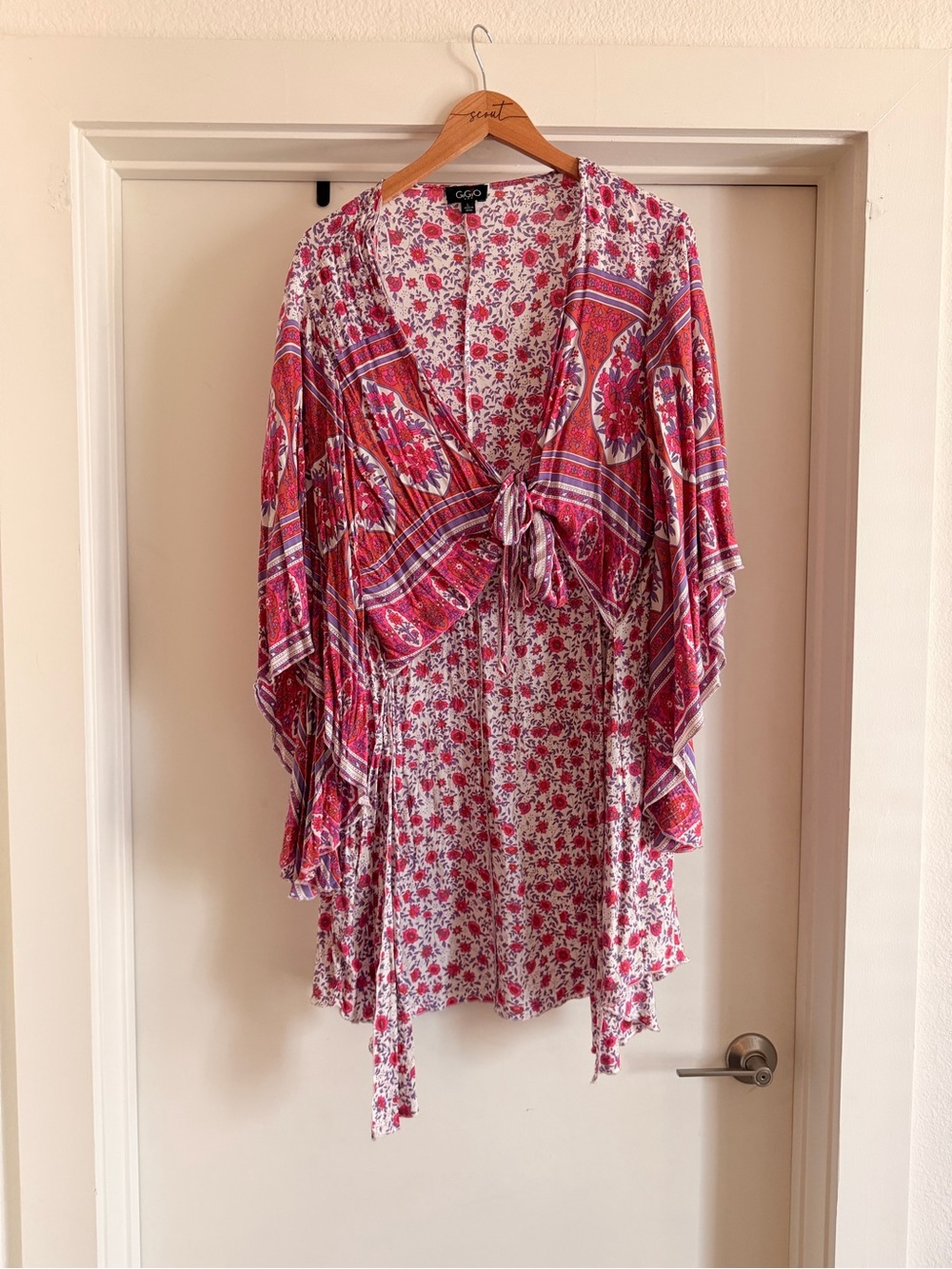 Gigio Floral Tie-Front Kimono Top